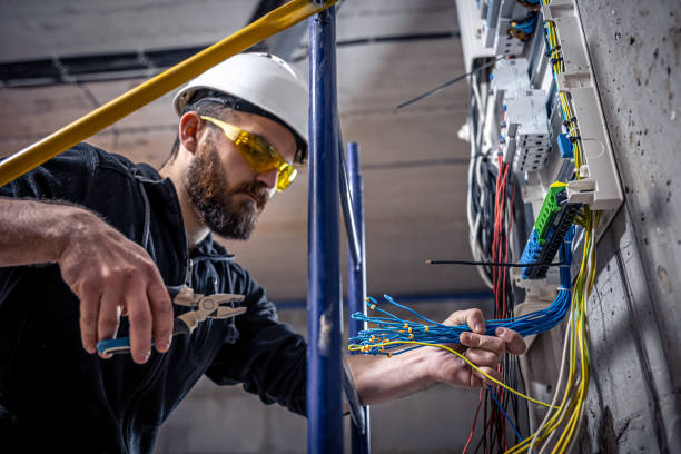 Best Circuit Breaker Repair  in Carlyss, LA